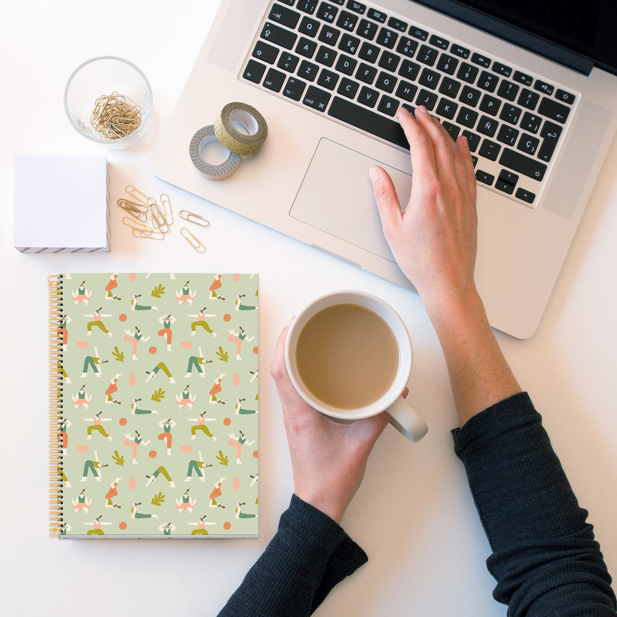 Cahier ligné à spirale A4 – Yoga