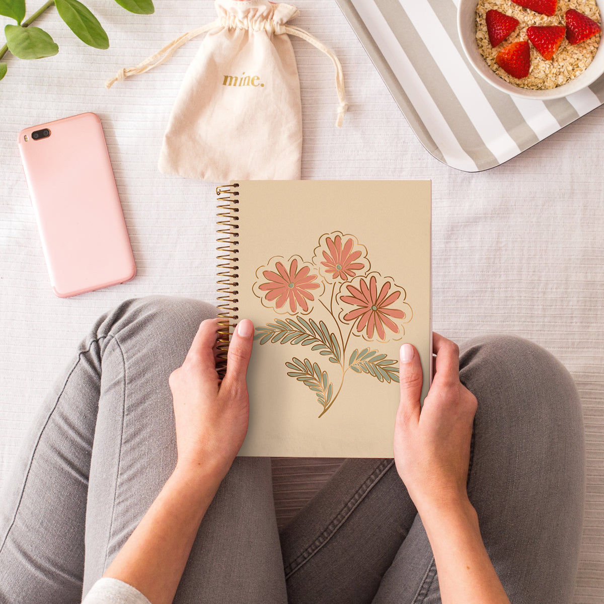 Cahier ligné à spirale A5 – Vintage Daisies (fleur)